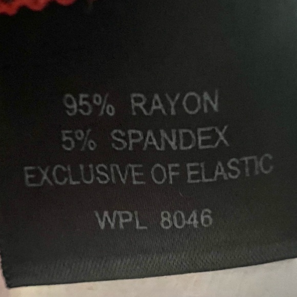 INC International Concepts orange top, size Large.
95% rayon & 5% spandex - Picture 4 of 4